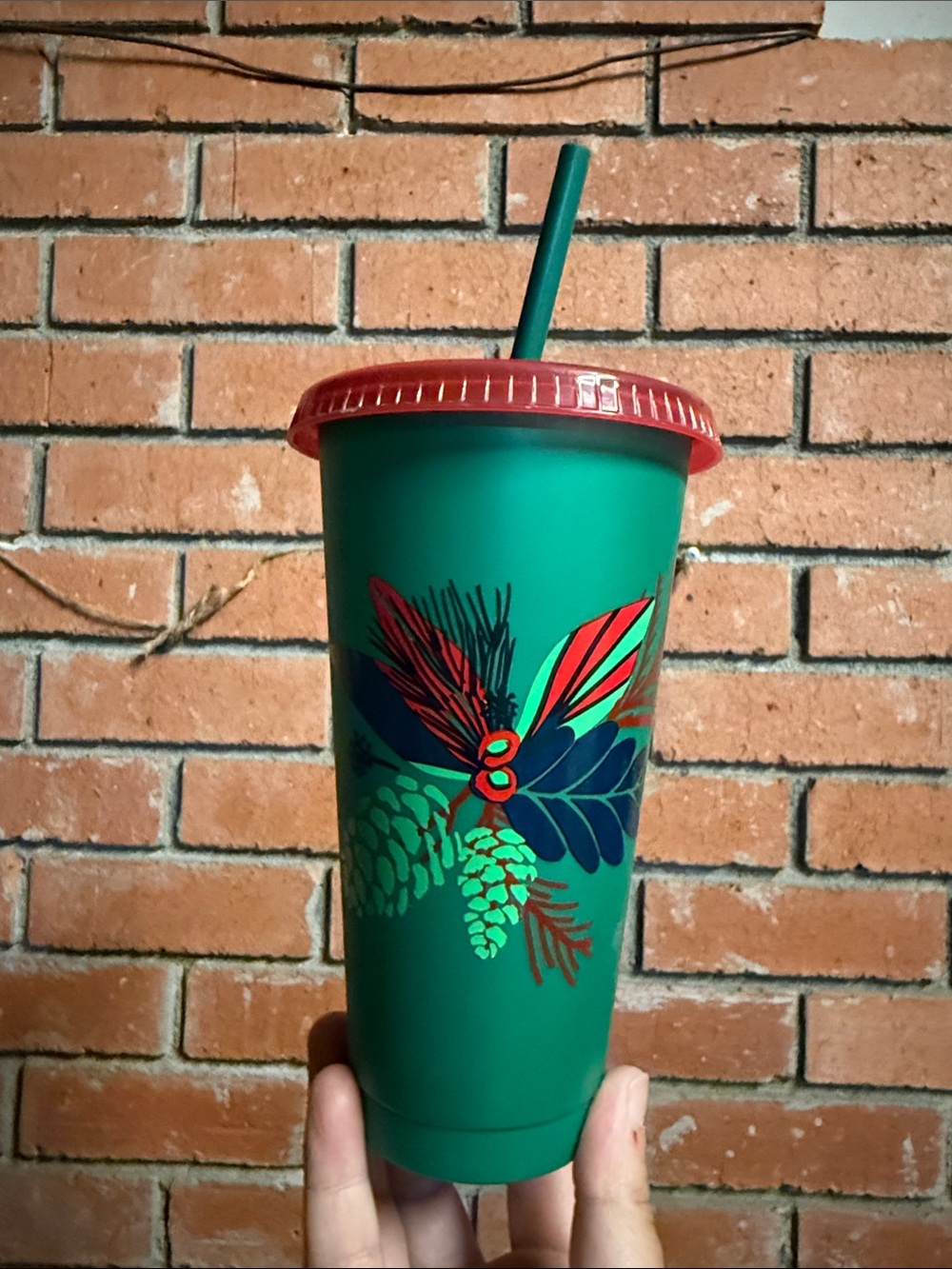 Starbucks 2020 Green Holiday Pine & Berry Travel Cup with Red Lid